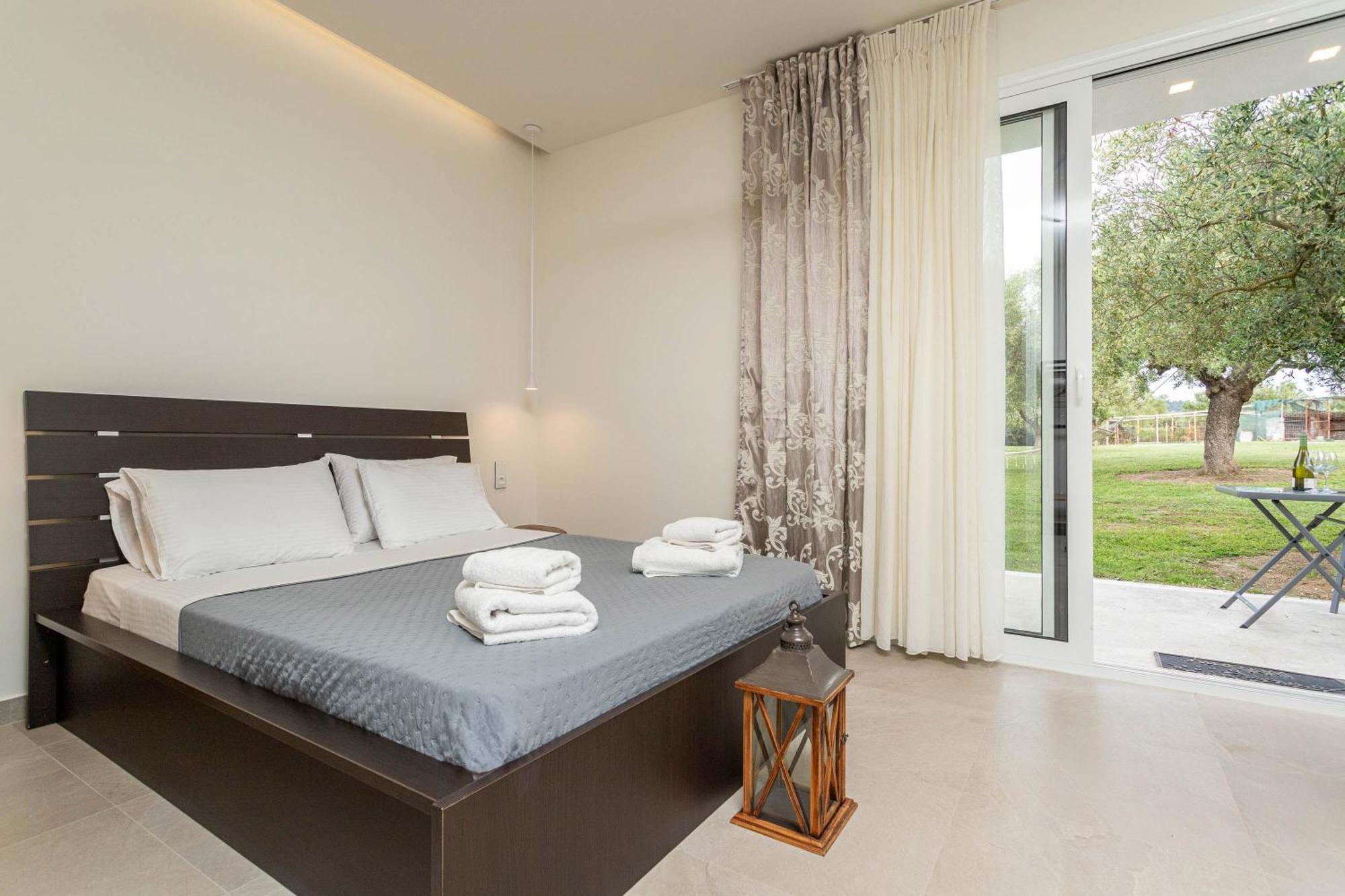 Mellagia Suites Kassandreia Extérieur photo