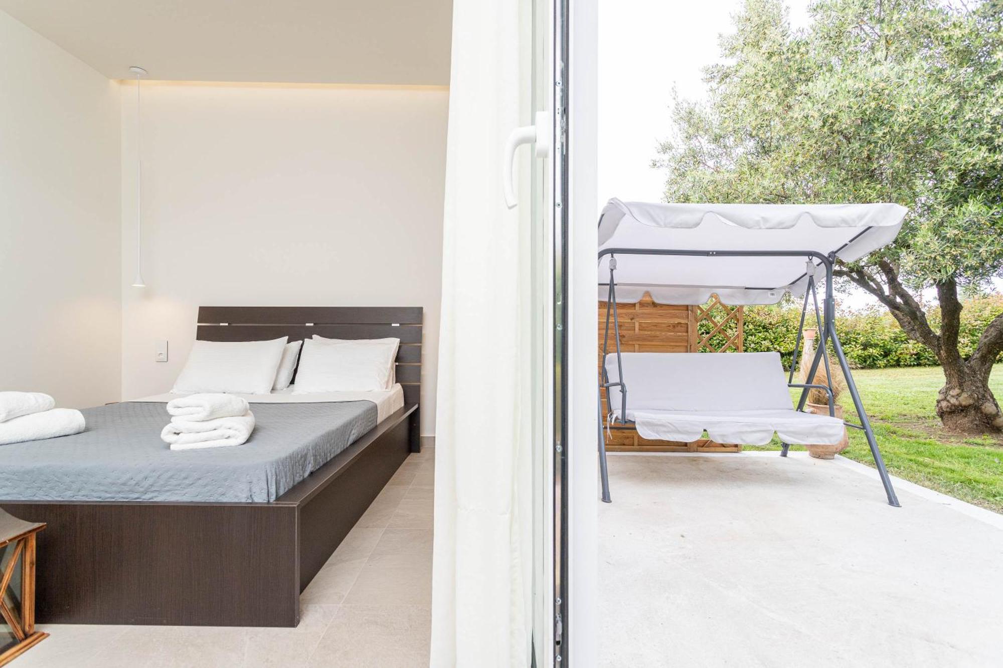 Mellagia Suites Kassandreia Extérieur photo