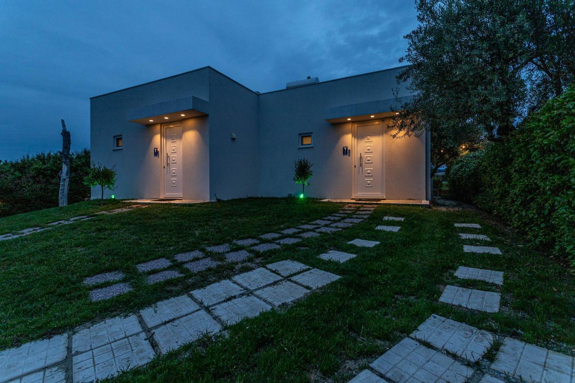 Mellagia Suites Kassandreia Extérieur photo